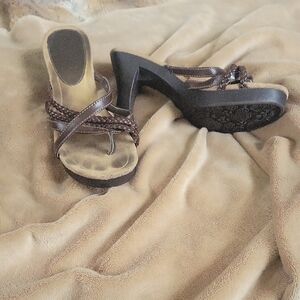 Mudd Brown High Healed Sandals Size 8